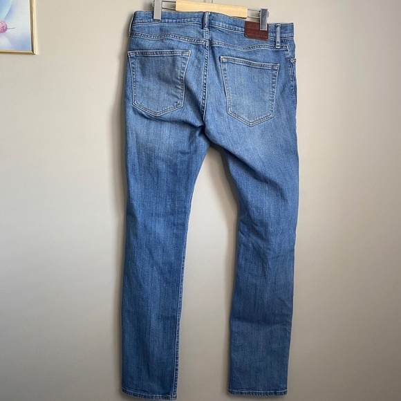 Abercrombie & Fitch Men's Langdon Slim Standard Wash Blue Jeans Size 32w - Picture 6 of 14